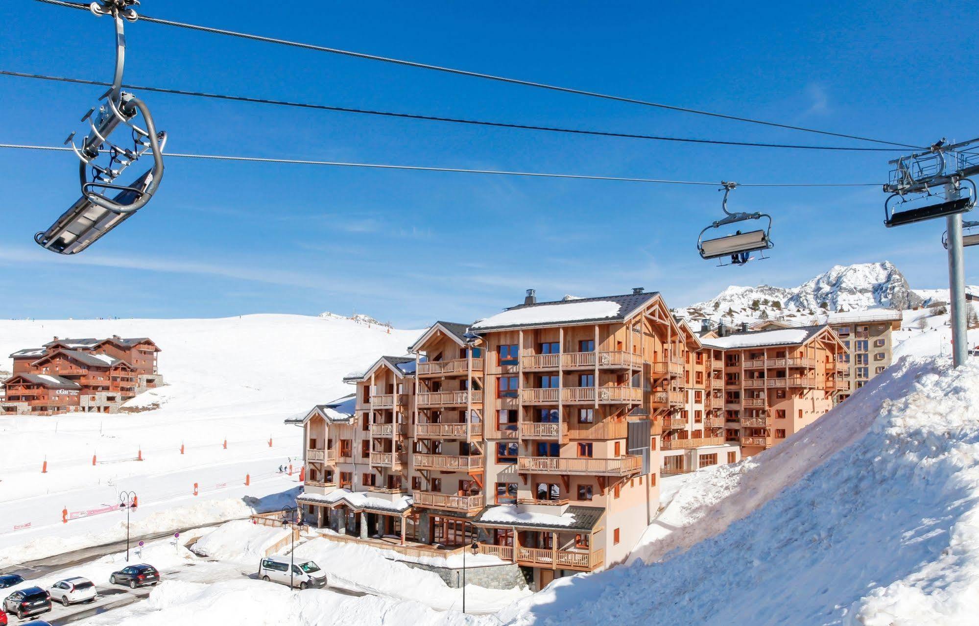 Résidence Prestige Odalys Front De Neige 4*
